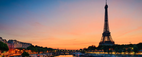 La tour Eiffel de nuit